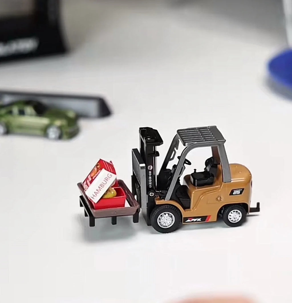 Remote Control Metal Forklift Truck – Ready-to-Drive Fun for Teens